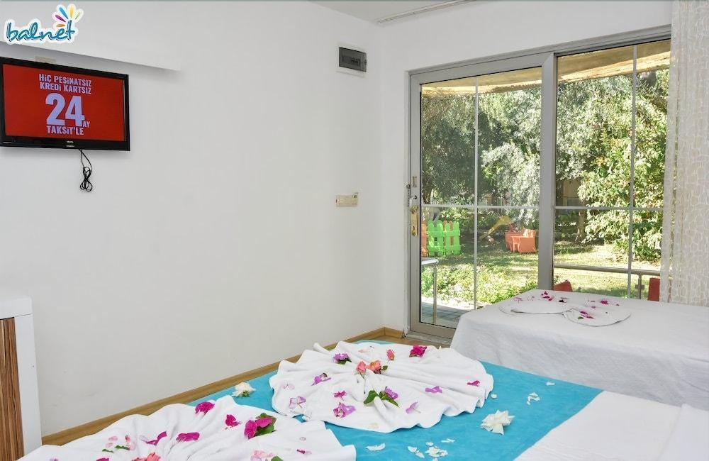 Clover Magic Altinkum Park Hotel 시데 외부 사진